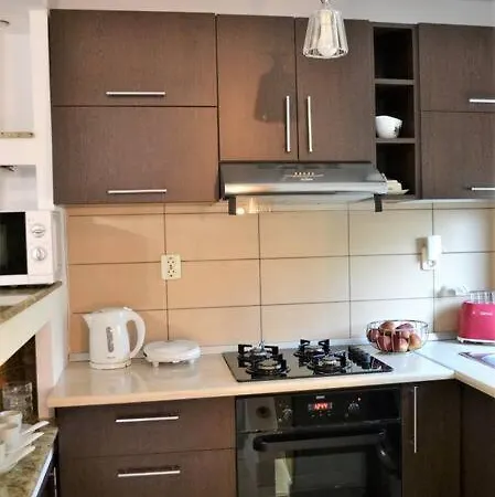 Casa Intr-o Zona Linistita In Holiday home